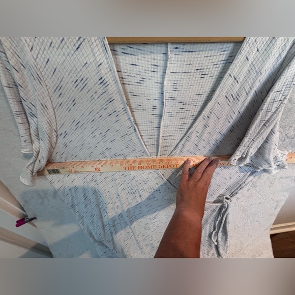 Lane Bryant Plus Size 26/28 Draped Wrap-Side Short Sleeve Top • Soft Knit Blend - Picture 7 of 7